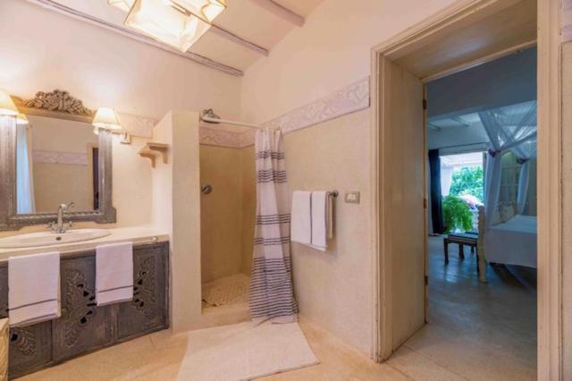 Diamond Haven In Malindi Apartment ภายนอก รูปภาพ